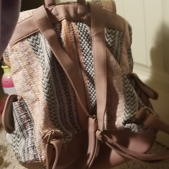 Backpack - Picture 2 of 2